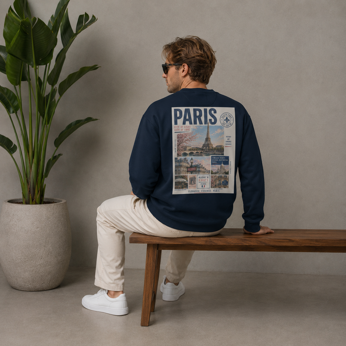 Tourist in my own town | Paris Sweatshirt